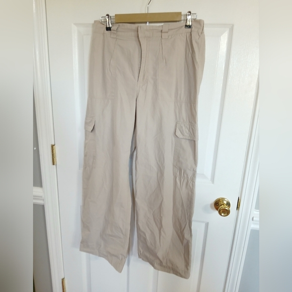 Cotton On Pants - CottonOn Cargo Pants Sz8 Baggy Comfort Lightwieght